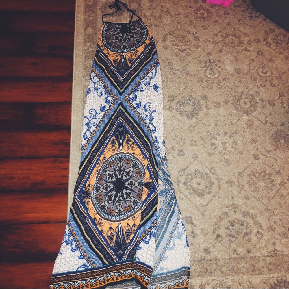 Maxi dress